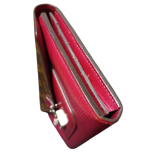 ✨️LOUIS VUITTON MONOGRAM MARIE ROSE EPI WALLET - Picture 4 of 15